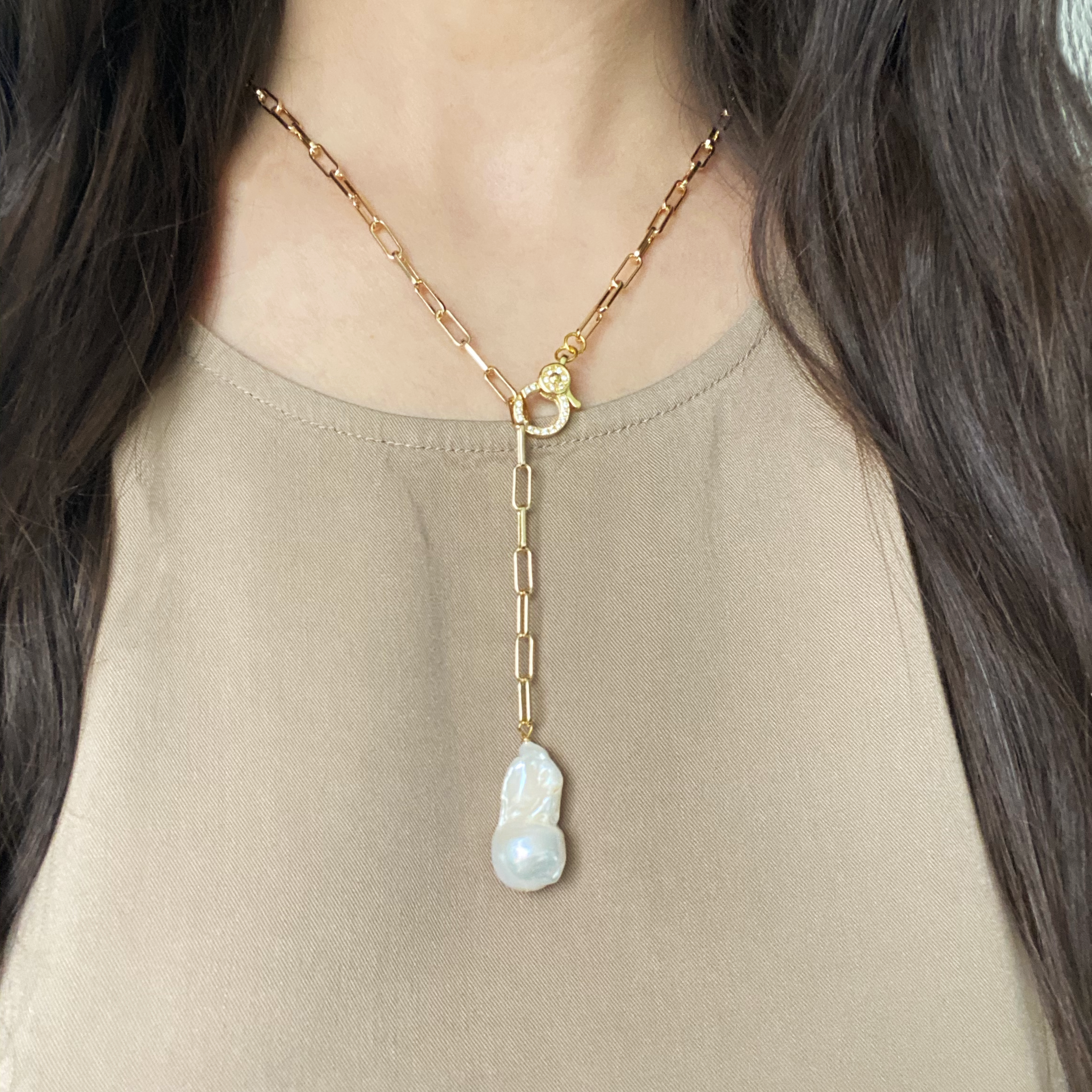 LV Blossom Sun Necklace in PG and White Mother of Pearl pendant